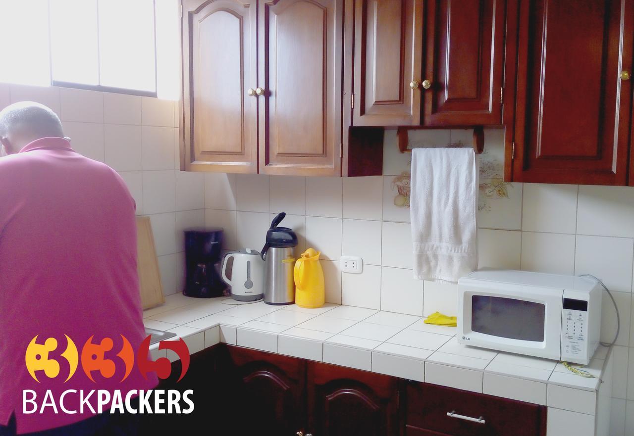 Auberge de jeunesse 335 Backpackers à Lima Extérieur photo
